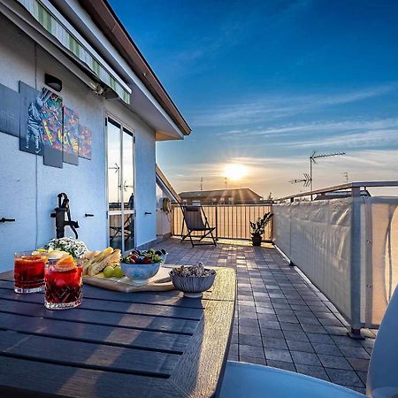 Il Terrazzo Sul Tramonto Apartment Bastiglia Exterior foto