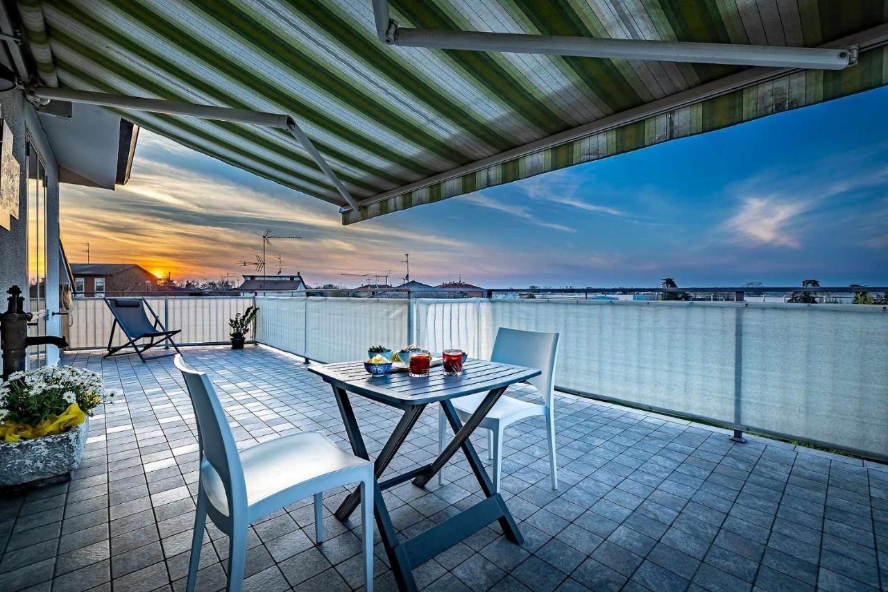 Il Terrazzo Sul Tramonto Apartment Bastiglia Exterior foto